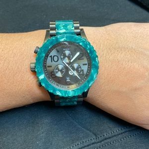 Nixon 42-20 Chrono emerald green acetate and
gunmetal watch
